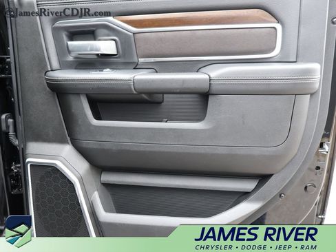 Used 2023 RAM 2500 Laramie image 11