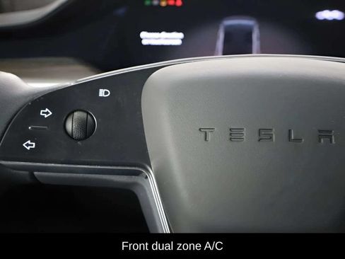 Used 2023 Tesla Model X AWD/4WD image 29