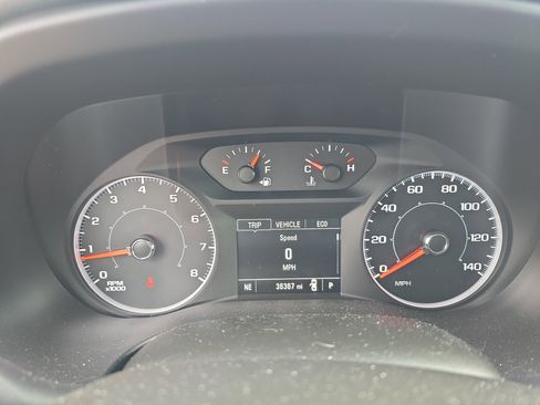 Used 2017 GMC Acadia SLE w/ Driver Alert Package I AWD/4WD image 24