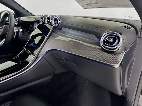 New 2026 Mercedes-Benz GLC 300 4MATIC image 32