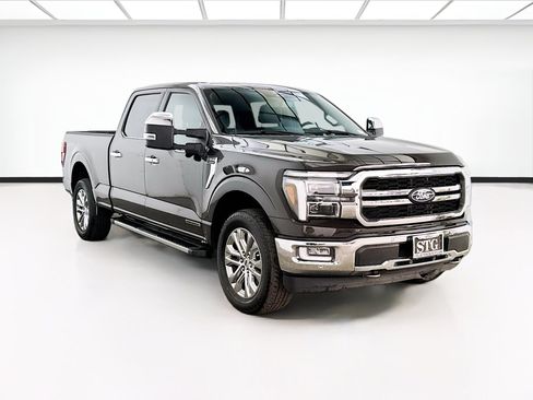 Used 2024 Ford F150 Lariat w/ Tow/Haul Package AWD/4WD image 3