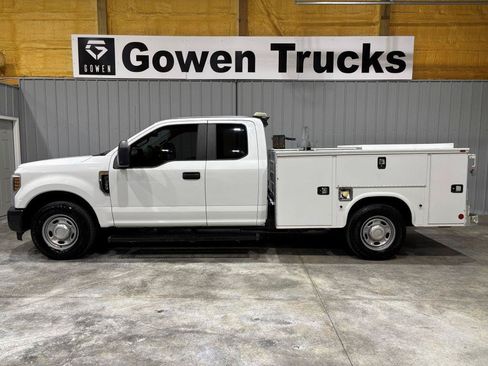 Used 2019 Ford F350 XL RWD image 2