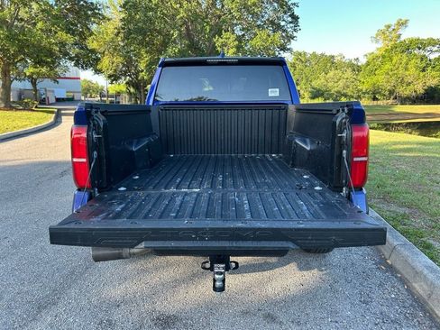Used 2024 Toyota Tacoma SR5 RWD image 10
