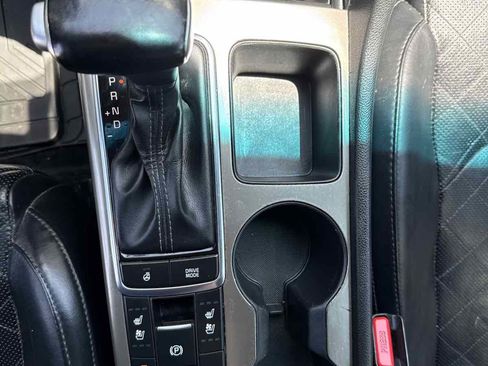 Used 2018 Kia Optima SX w/ Technology Package FWD image 29