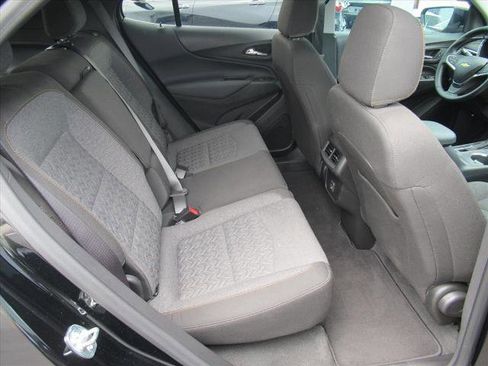Used 2024 Chevrolet Equinox LT image 28