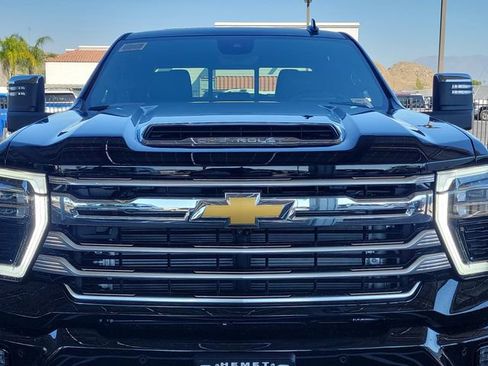 New 2026 Chevrolet Silverado 2500 High Country w/ High Country Premium Package AWD/4WD image 21