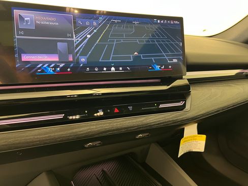 New 2026 BMW 530i w/ Executive Package image 27