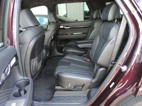 Used 2025 Hyundai Palisade Calligraphy AWD/4WD image 14