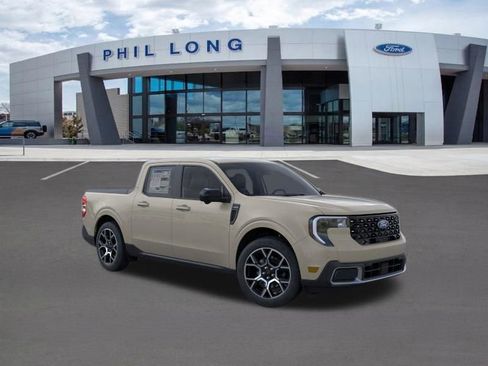New 2025 Ford Maverick Lariat w/ 4K Tow Package AWD/4WD image 8