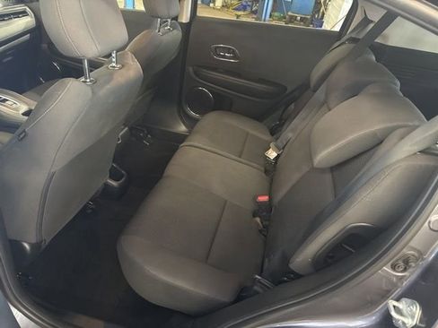 Used 2021 Honda HR-V EX image 21