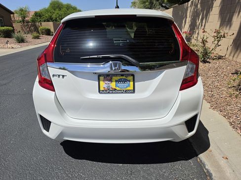 Used 2016 Honda Fit EX image 5