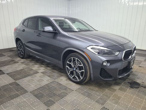 Used 2018 BMW X2 xDrive28i w/ M SportX Package AWD/4WD image 4