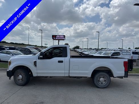 Used 2019 Ford F250 XL w/ Power Equipment Group image 3
