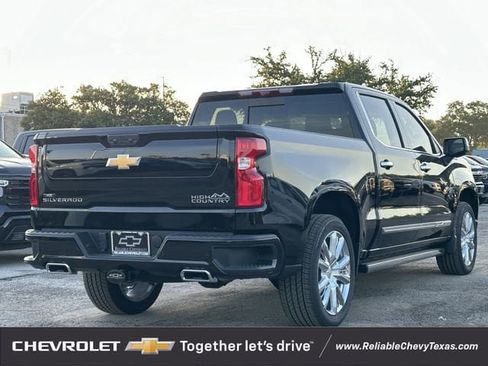 New 2026 Chevrolet Silverado 1500 High Country AWD/4WD image 4