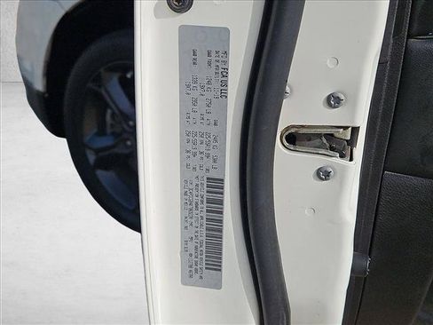 Used 2019 Dodge Journey Crossroad FWD image 23