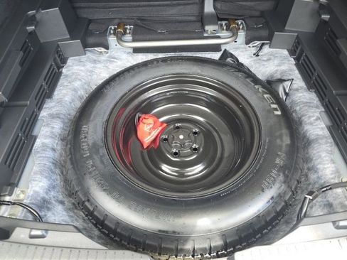 Used 2025 Nissan Rogue SV image 26