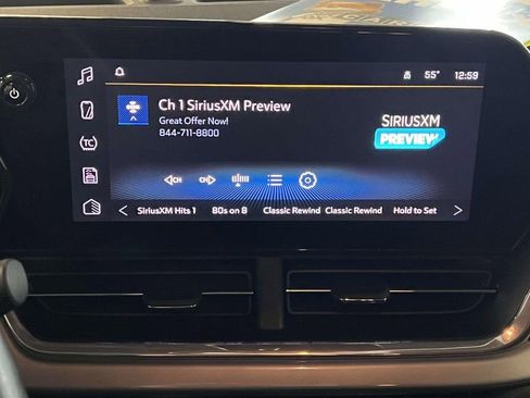 Used 2024 Chevrolet Trax LT w/ Sunroof Package image 18