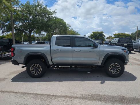 Used 2023 Chevrolet Colorado ZR2 w/ ZR2 Convenience Package III image 5