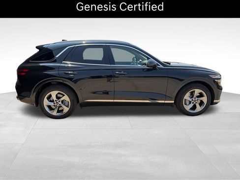 Certified 2026 Genesis GV70 2.5T Advanced AWD/4WD image 6