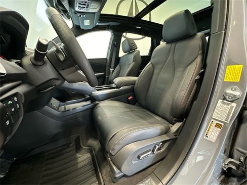 New 2025 Acura RDX AWD w/ A-Spec & Advance Pkg image 13
