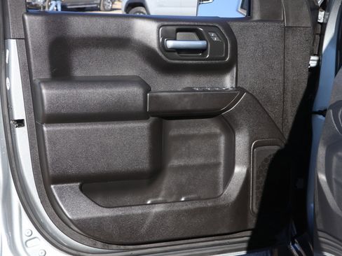 Used 2025 Chevrolet Silverado 1500 Custom w/ LPO, Dark Essentials Package image 10