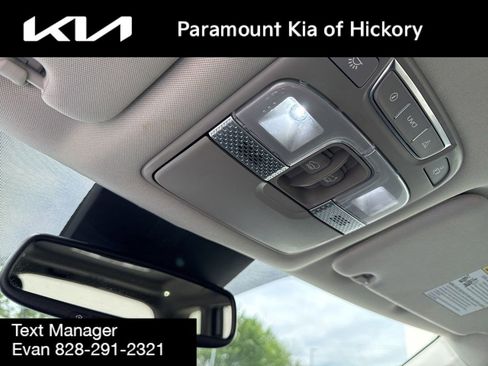 Used 2022 Kia Telluride SX w/ Nightfall Edition Package AWD/4WD image 32