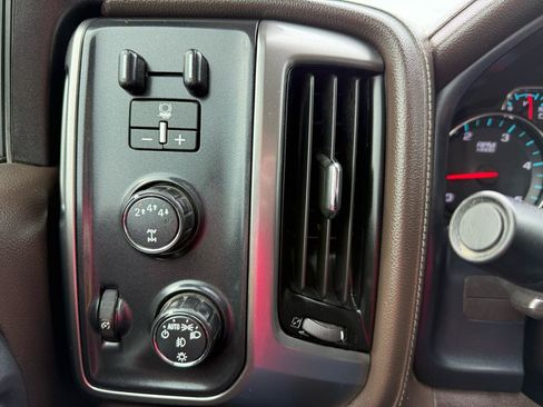 Used 2019 Chevrolet Silverado 3500 LTZ w/ Duramax Plus Package AWD/4WD image 30