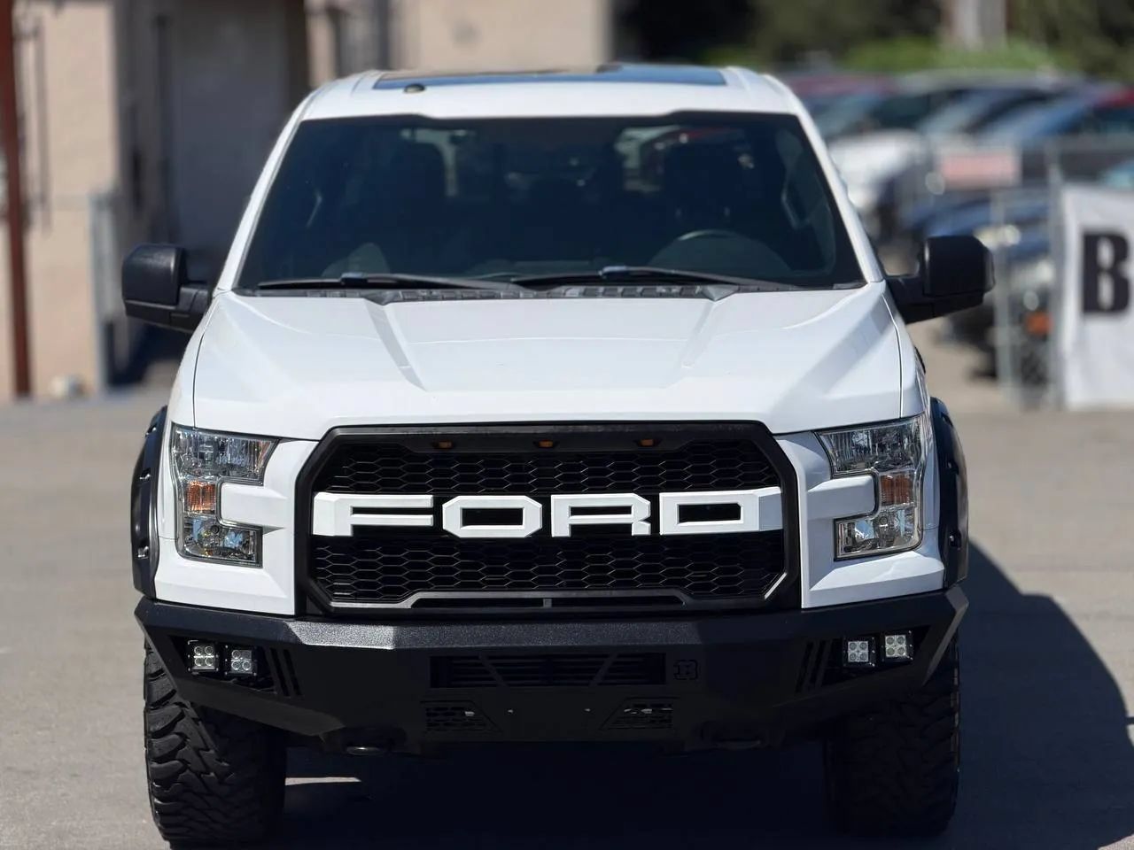 Used 2016 Ford F150 XLT w/ Equipment Group 302A Luxury AWD/4WD image 5