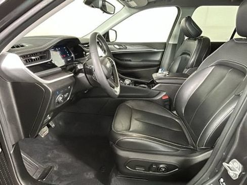 Used 2022 Jeep Grand Cherokee Limited 4xe AWD/4WD image 12