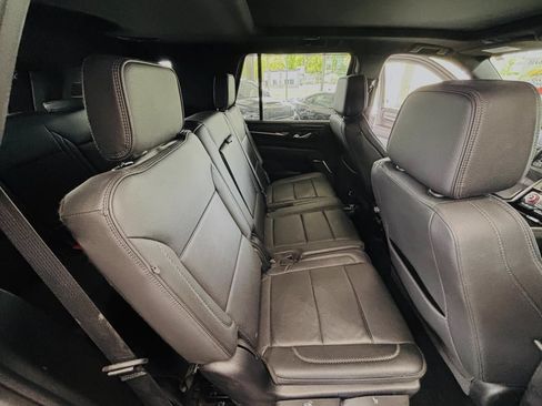 Used 2022 GMC Yukon Denali AWD/4WD image 39