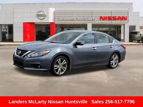 Used 2016 Nissan Altima 3.5 SL FWD image 12