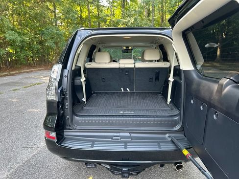 Used 2023 Lexus GX 460 Premium w/ Premium Package AWD/4WD image 33