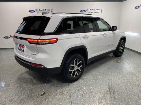 Used 2024 Jeep Grand Cherokee Limited image 6