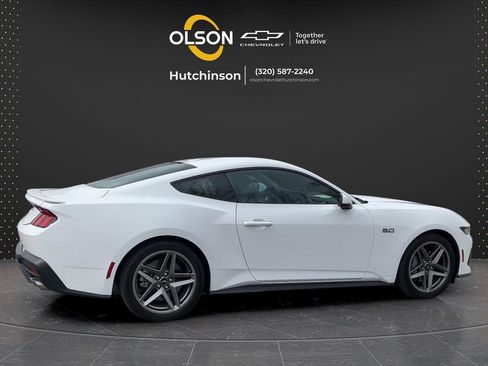 Used 2024 Ford Mustang GT Premium RWD image 16