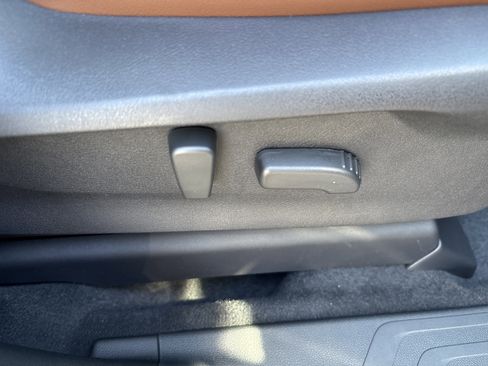 New 2026 Subaru Ascent Touring image 11