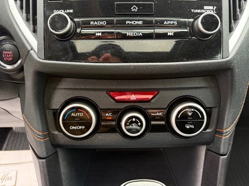 Used 2023 Subaru Crosstrek 2.0i Premium image 20