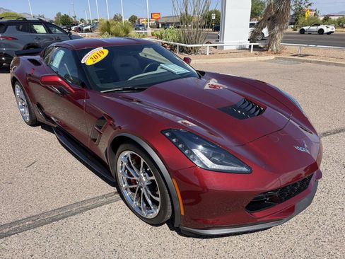 Used 2019 Chevrolet Corvette Grand Sport RWD image 11