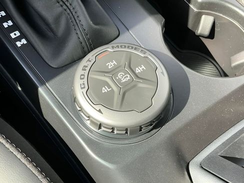 New 2025 Ford Bronco Outer Banks AWD/4WD image 45