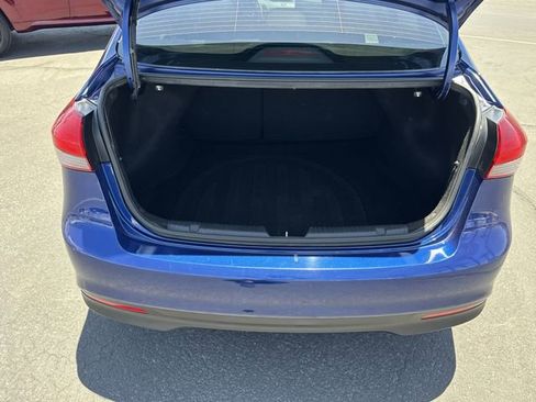 Used 2018 Kia Forte LX FWD image 24
