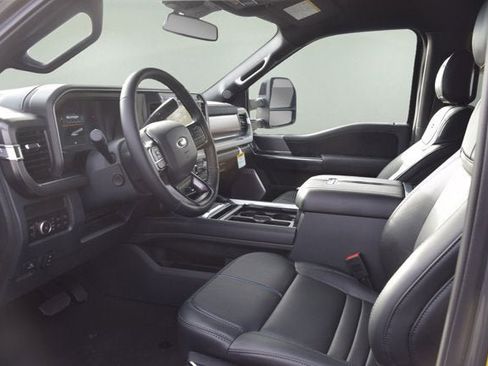 New 2026 Ford F350 Platinum w/ FX4 Off-Road Package image 6