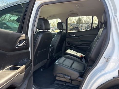 Used 2021 GMC Acadia SLT AWD/4WD image 13