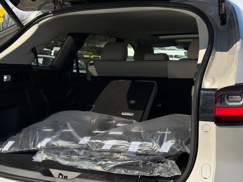 New 2026 MAZDA CX-90 3.3 Turbo w/ Preferred Package image 7