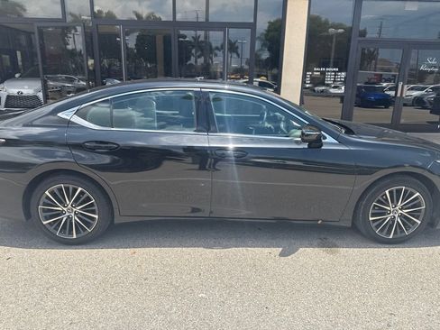 Used 2023 Lexus ES 350 w/ Premium Package FWD image 11