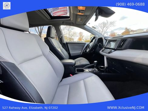 Used 2017 Toyota RAV4 Limited image 20