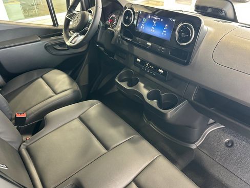 New 2025 Mercedes-Benz Sprinter 3500 image 15