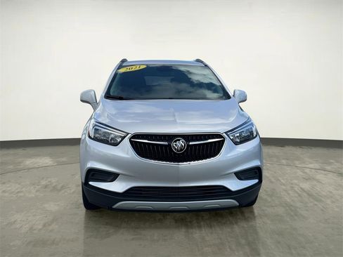 Used 2021 Buick Encore Preferred w/ Safety Package image 14