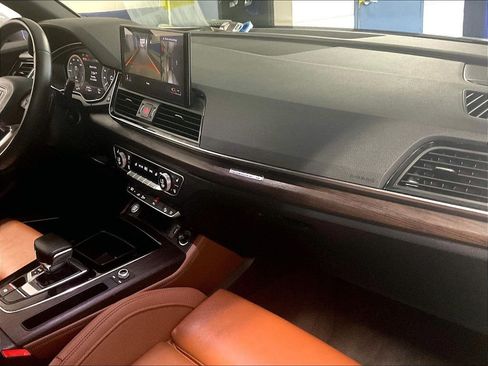 Used 2023 Audi Q5 e Premium Plus w/ Premium Plus Package AWD/4WD image 14