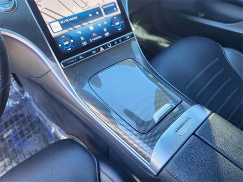 Certified 2022 Mercedes-Benz C 300 4MATIC Sedan image 27