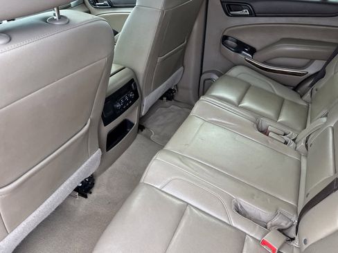 Used 2020 GMC Yukon SLT w/ Open Road Package image 4