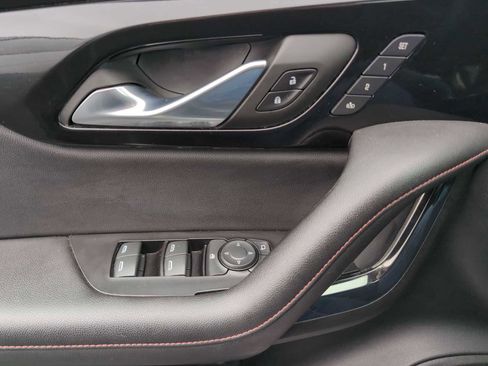 Used 2023 Chevrolet Blazer RS w/ Enhanced Convenience Package image 22